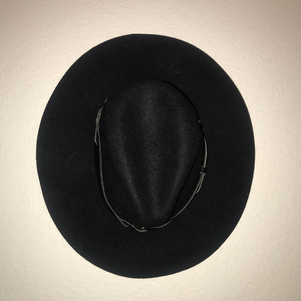 Black felt hat